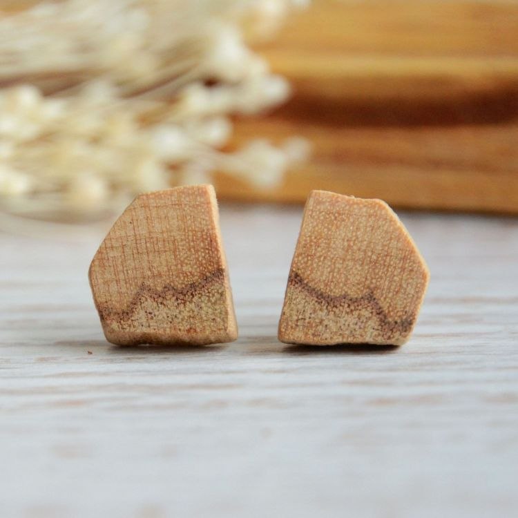 Kolczyki z pachnącego drewna palo santo Kolczyki z pachnącego drewna palo santo