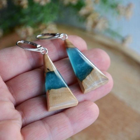 Ręcznie wykonane trójkątne kolczyki Ręcznie wykonane trójkątne kolczyki