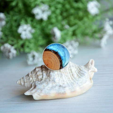 Pierścionek regulowany