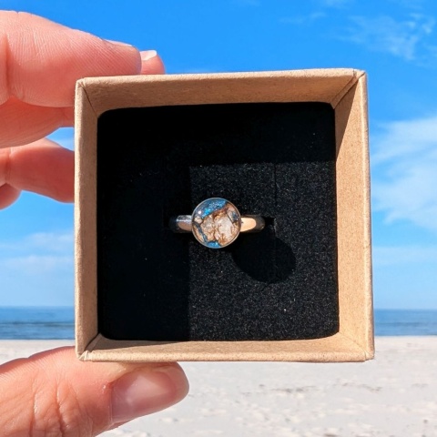 Pierścionek z niebieską korą brzozy