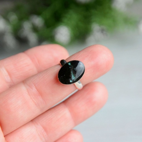 Pierścionek kameleon