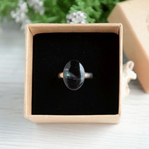 Unikatowy pierścionek regulowany