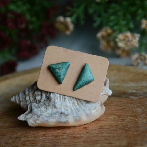 Kolczyki wkrętki zielone trójkąty