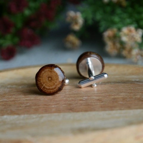 Dębowe spinki do mankietów