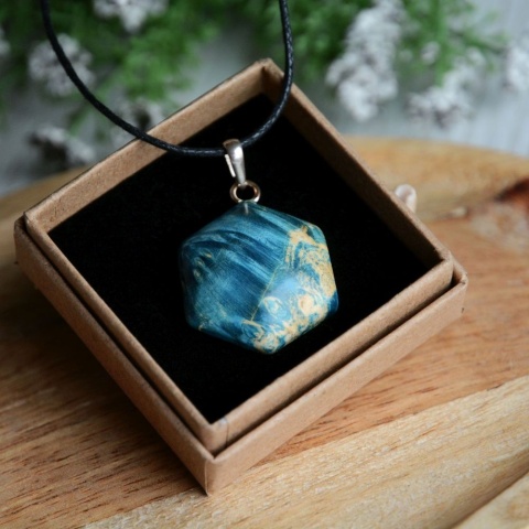 Geometryczny wisior handmade