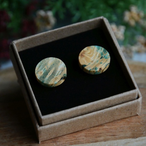 Unikatowe kolczyki koła na sztyfcie